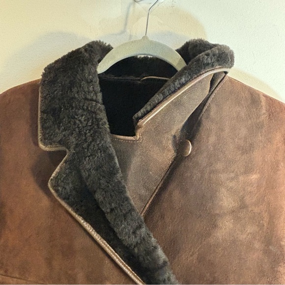 GENUINE SHEEPSKIN Sz 42 Coat Double Breasted Covered Buttons Turned Collar - Picture 5 of 10